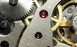 Eigenaardig Roux Bron Watch Accuracy & Service Tips - PrestigeTime.com the watch experts
