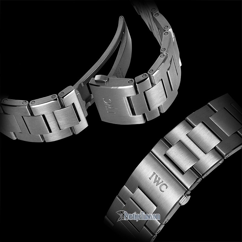 IWC Aquatimer Black Dial 42mm Steel Men's Diver Watch Bonus Strap Box  IW329002 | eBay