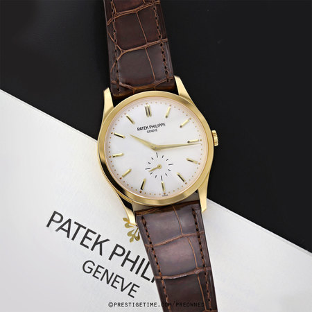 Pre-owned Patek Philippe Calatrava 5196j-001