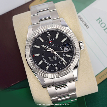 Pre-owned Rolex Sky Dweller 42mm 326934