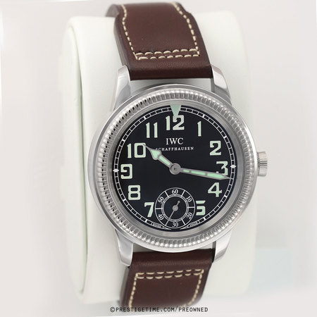 Pre-owned IWC Vintage Pilot's Watch Hand Wound IW325401