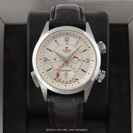 Pre-owned Tudor Heritage Advisor 42mm m79620t-0003