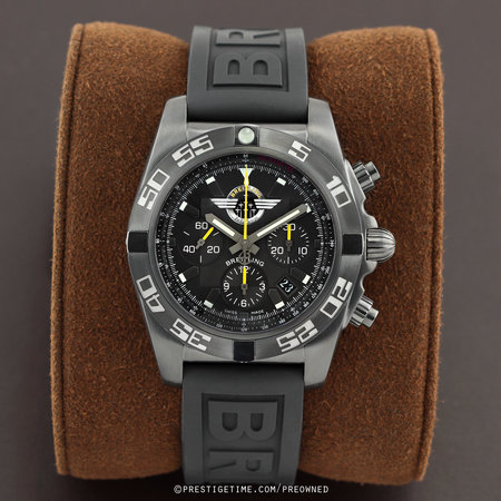 Pre-owned Breitling Chronomat 44 JET TEAM Limited mb01109L/bd48/153s