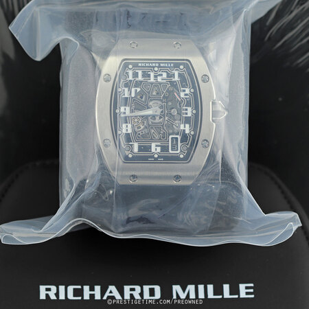 Pre-owned Richard Mille RM67 Automatic Winding Extra Flat RM 67-01 Titanium