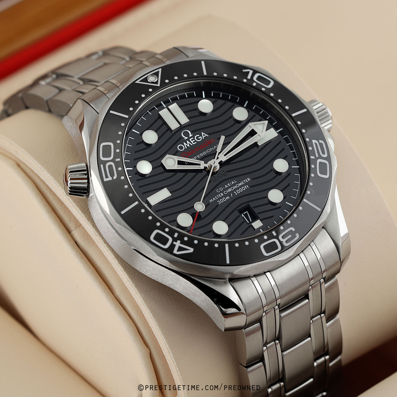 Pre-owned Omega Seamaster Diver 300m Co-Axial Master Chronometer 42mm ...