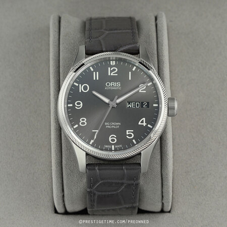 Pre-owned Oris Big Crown ProPilot Day Date 45mm 01 752 7698 4063-07 5 22 06FC