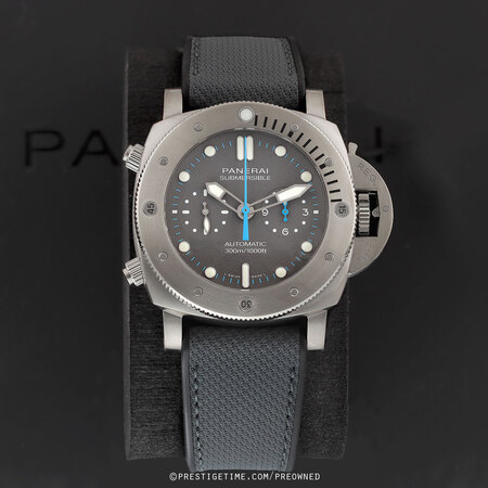 Pre-owned Panerai Jimmy Chin Submersible Chrono Flyback 47mm pam01207