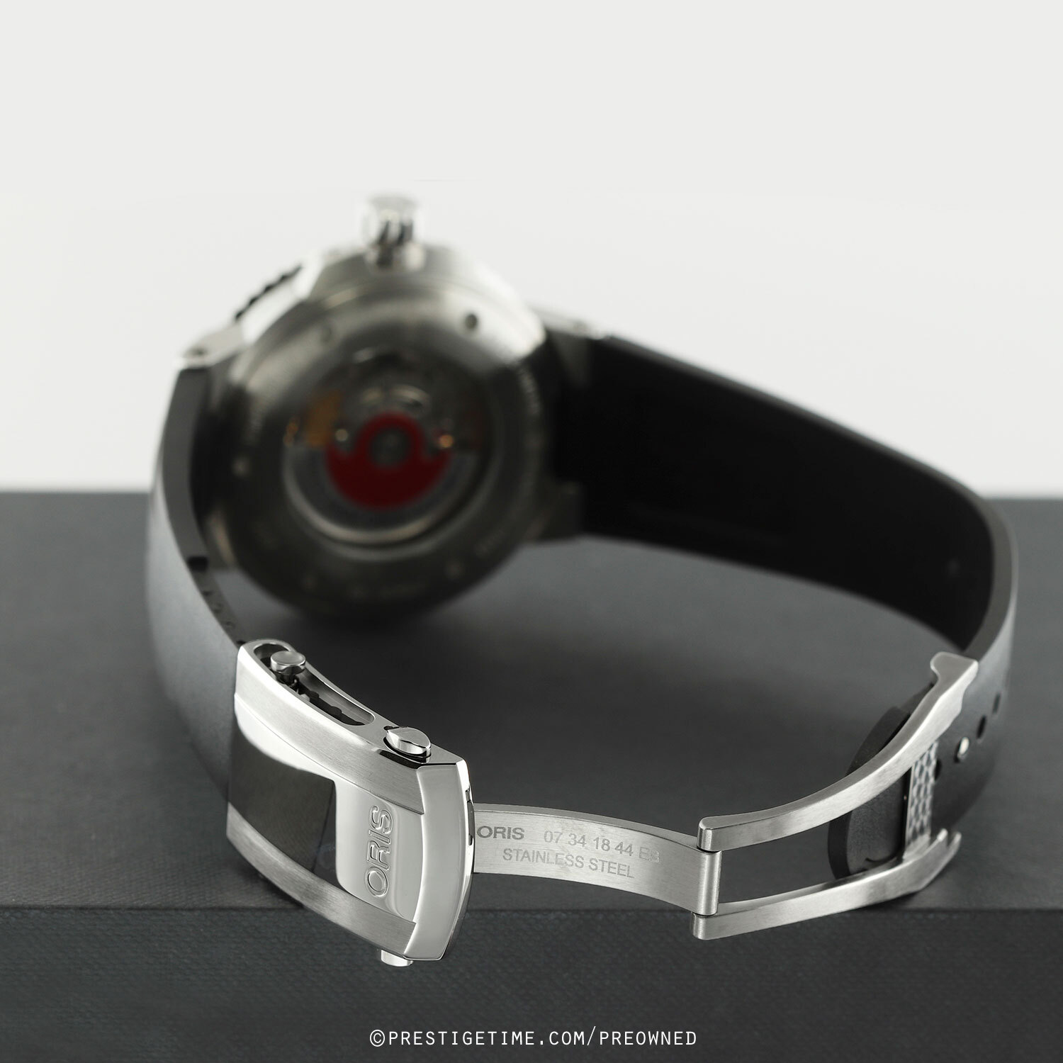 pre owned oris aquis