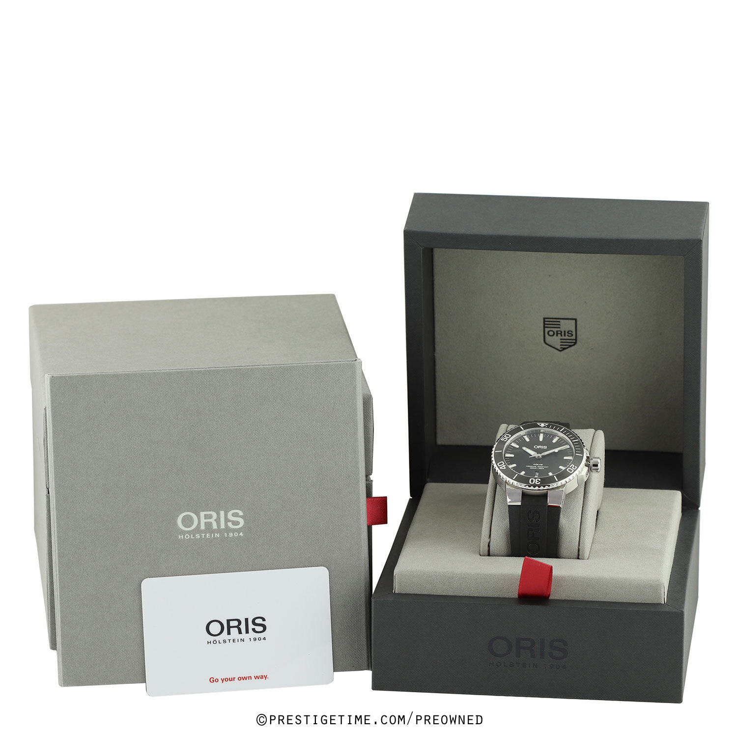 pre owned oris aquis