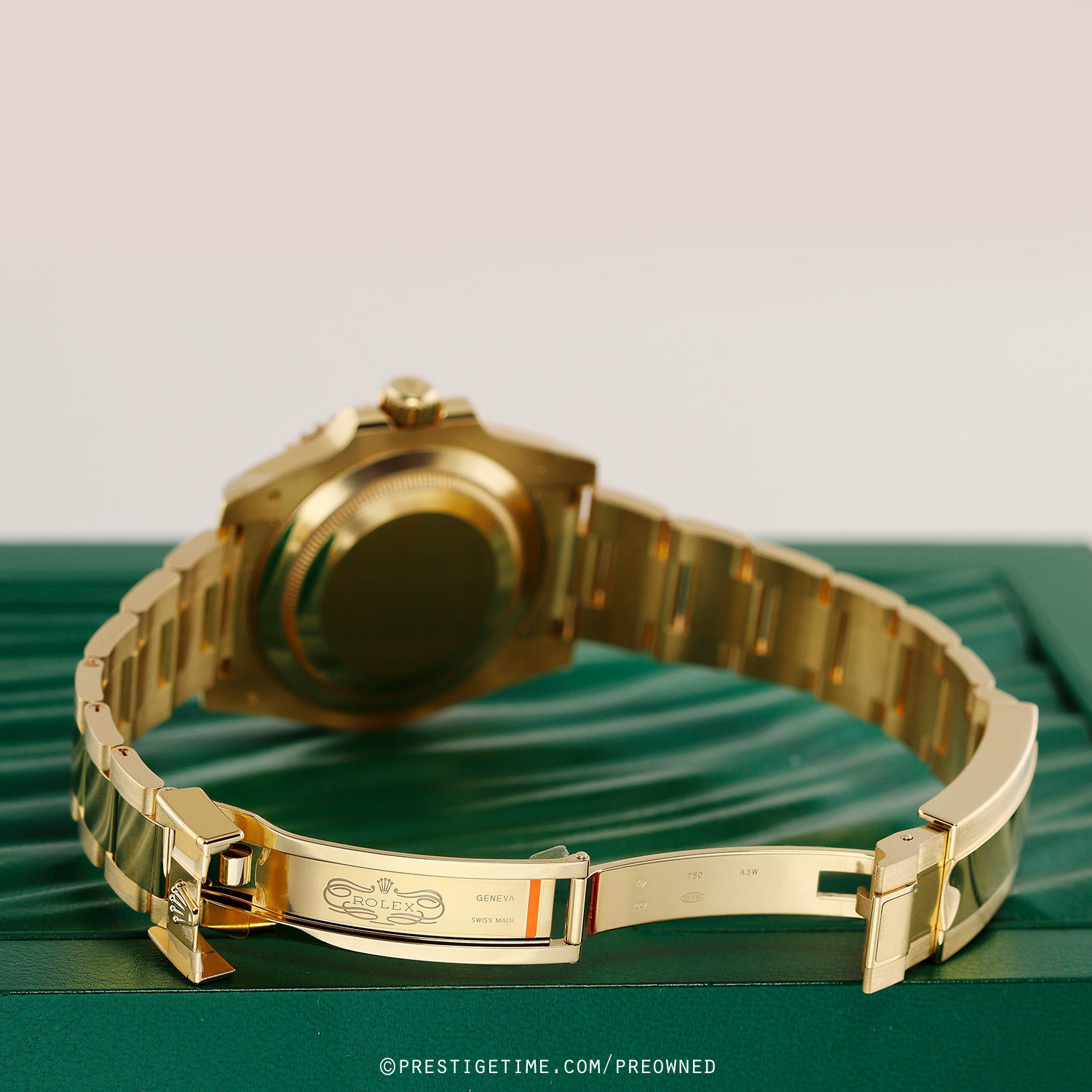 Pre-owned Rolex Submariner Date 40mm 116618LB