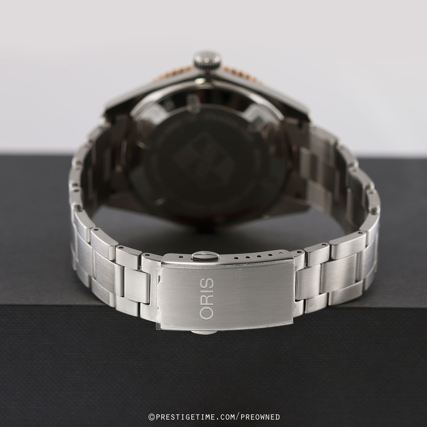 Pre-owned Oris Divers Sixty-Five 42mm 01 733 7720 4354-07 21 18