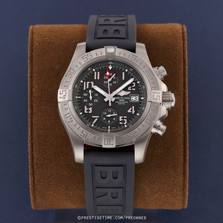 Pre-owned Breitling Avenger Bandit Titanium 45mm e1338310/m534/153s
