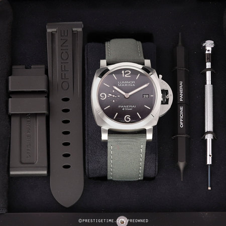 Pre-owned Panerai Luminor Marina Grigio Roccia 44mm pam01358