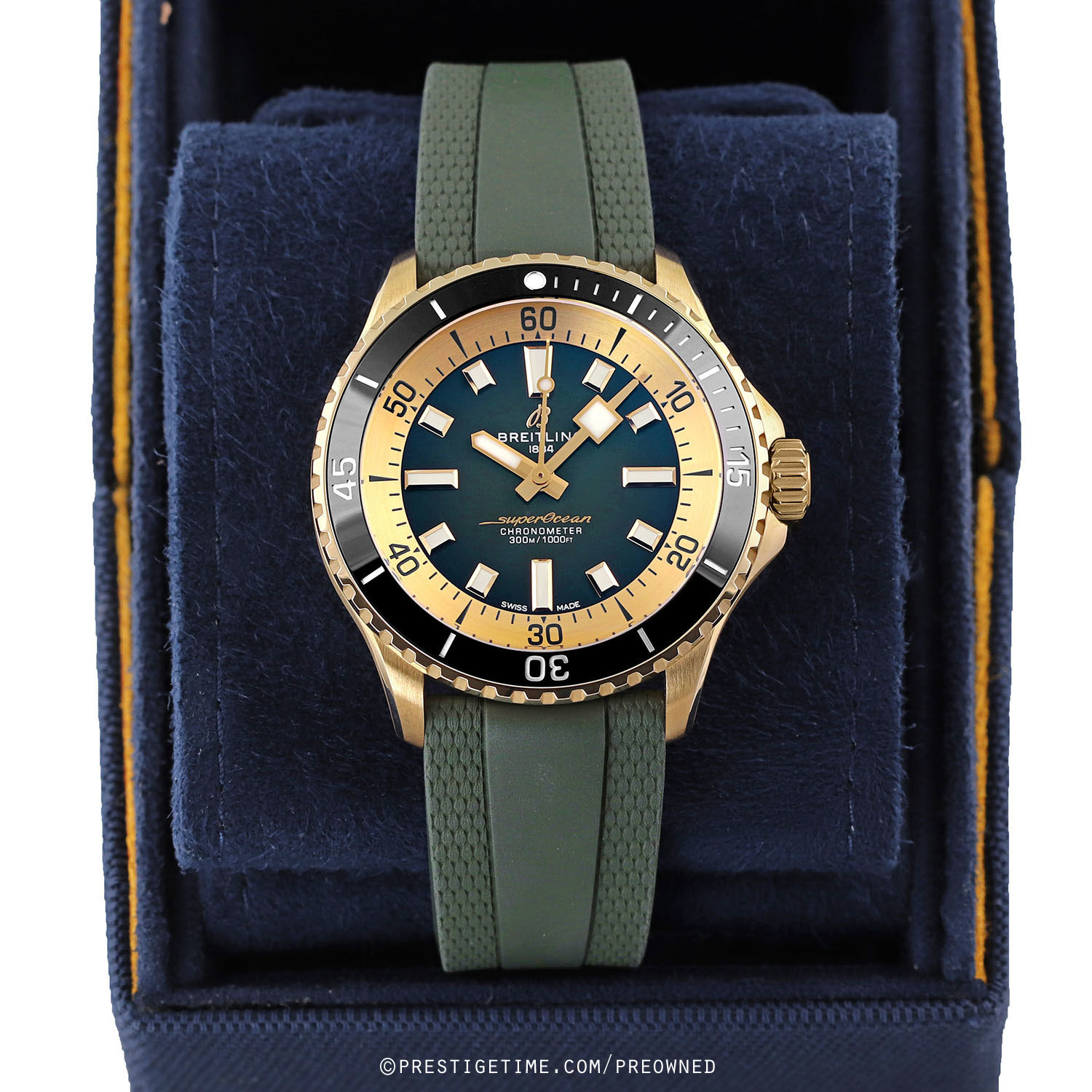 Pre-owned Breitling Superocean Automatic 42 n17375201L1s1