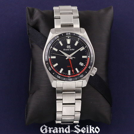 Pre-owned Grand Seiko Sport Quartz GMT 40mm sbgn019