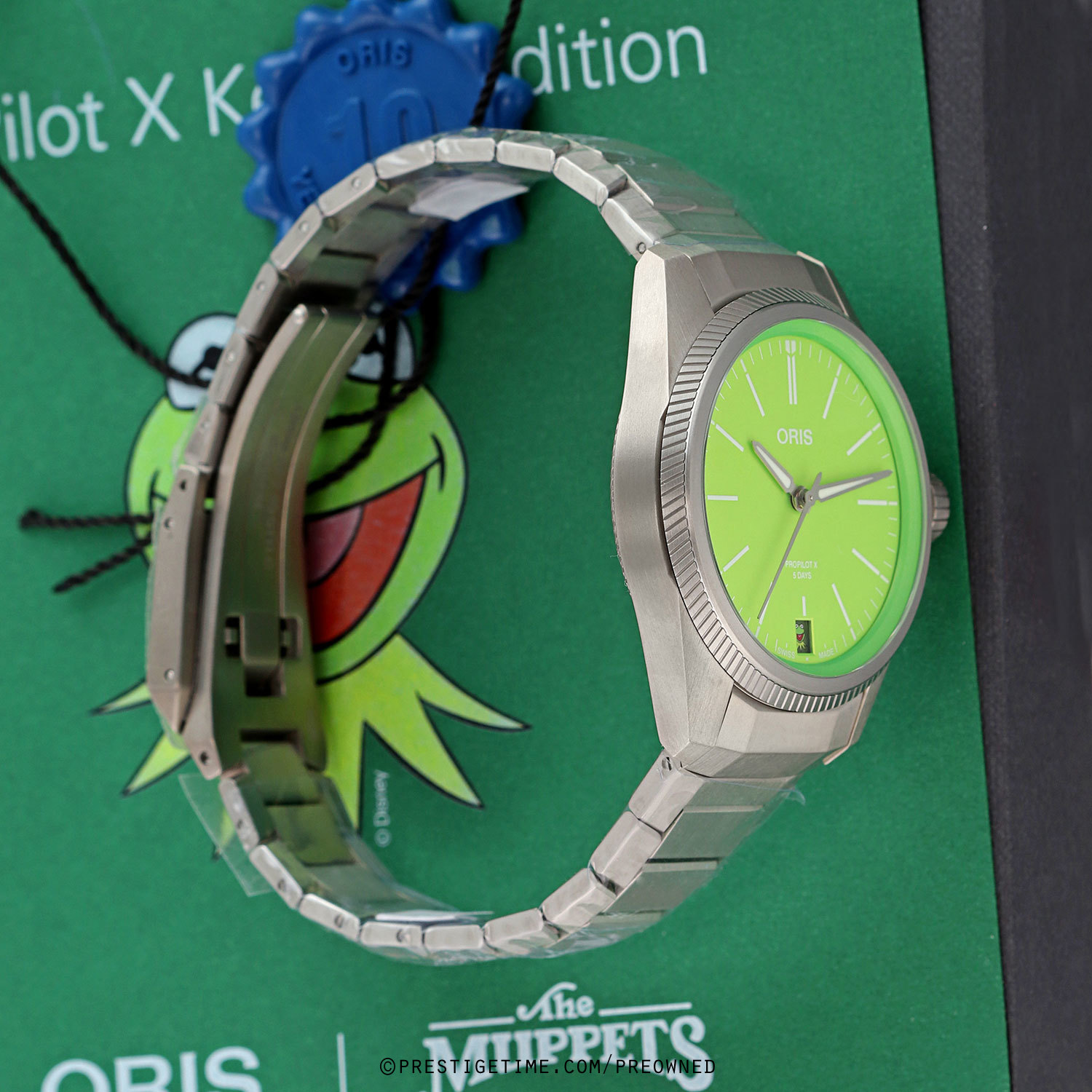 Pre-owned Oris ProPilot X Kermit Calibre 400 39mm 01 400 7778 7157-Set