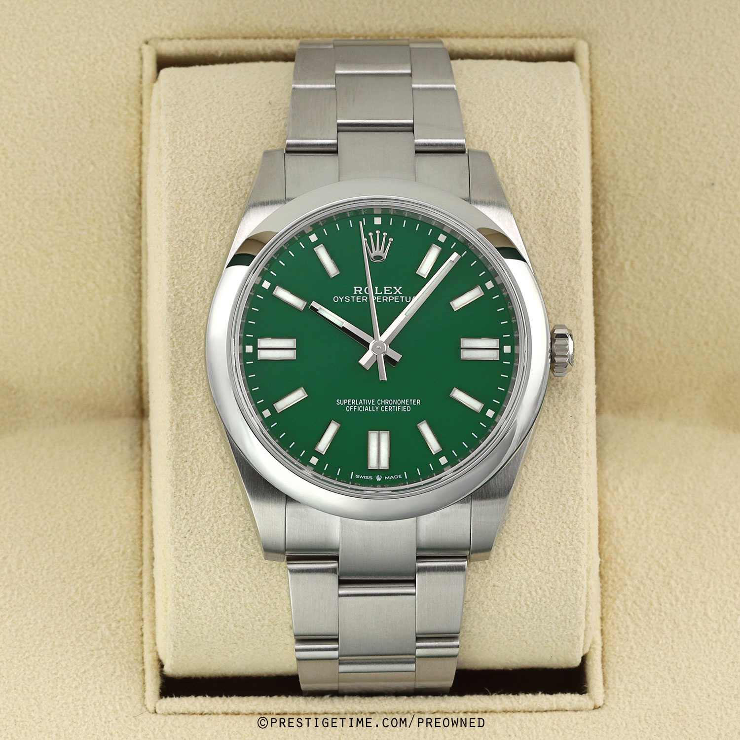 Preowned Rolex 124300 Green