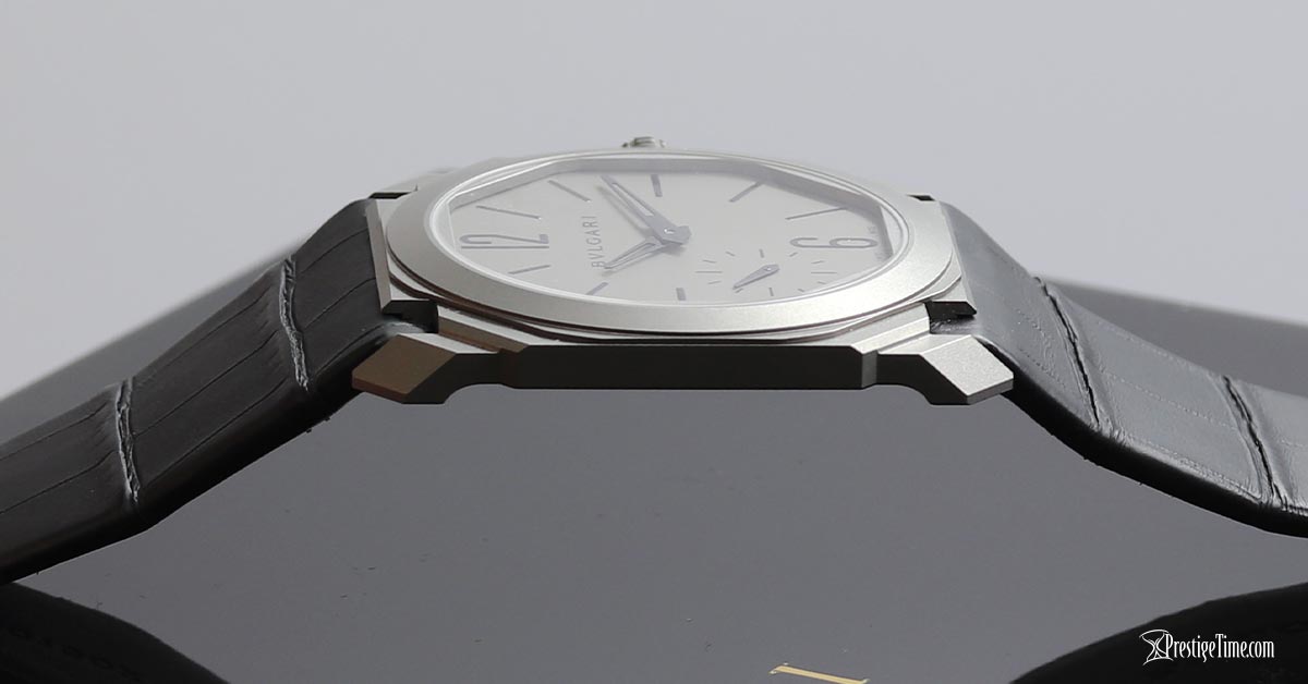 Bulgari Octo Finissimo Extra Thin 40mm review 102711 bgo40c14tlxtauto