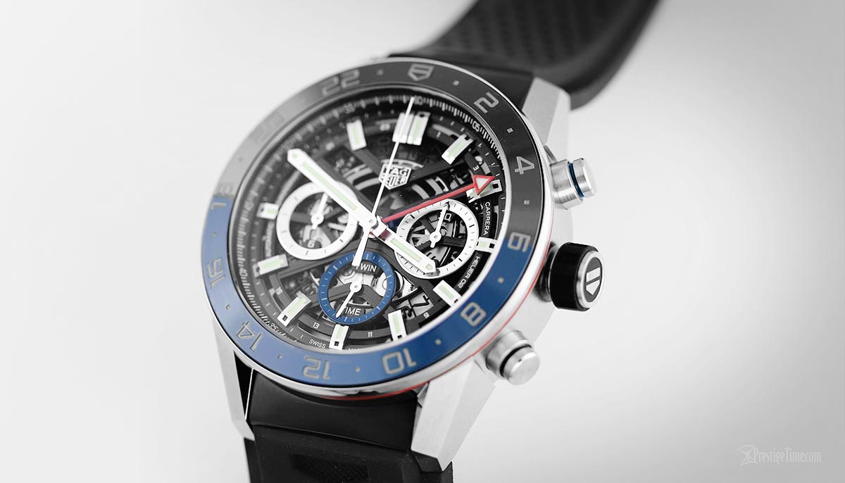 Tag Heuer Carrera Calibre Heuer 02 GMT 45mm rubber strap